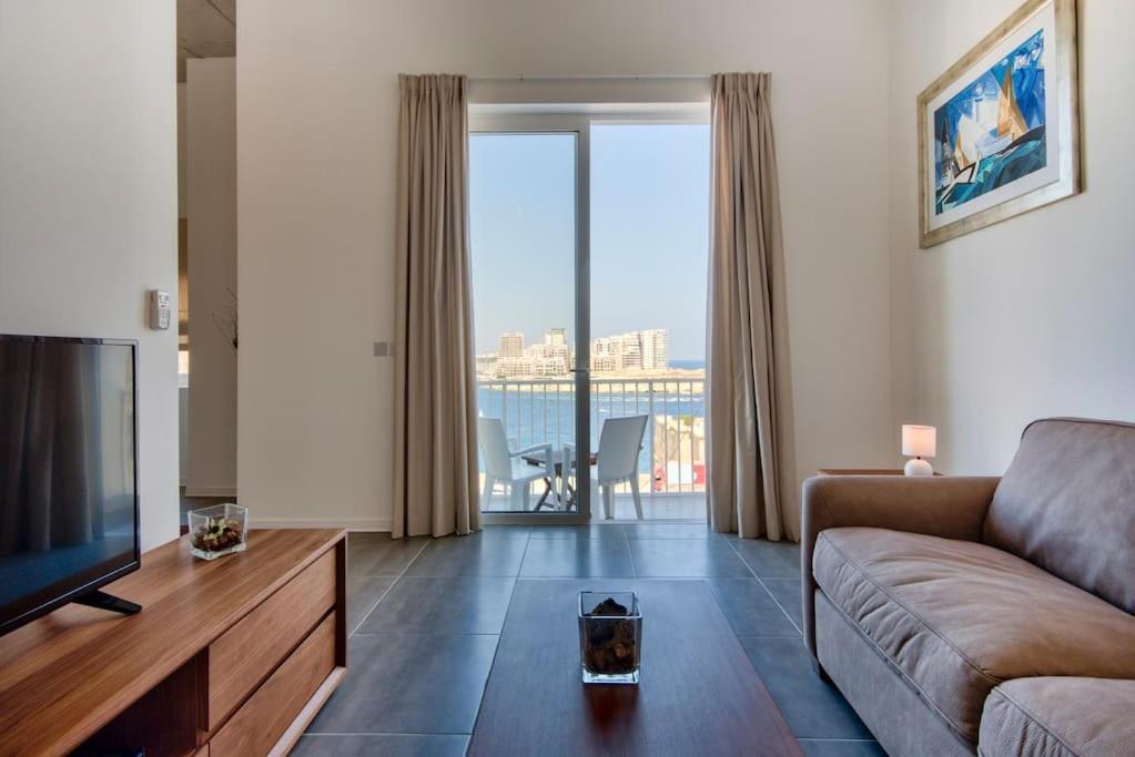 Vallettastay - Harbor View Gem -Sea View 2 Bed Apt Ngoại thất bức ảnh
